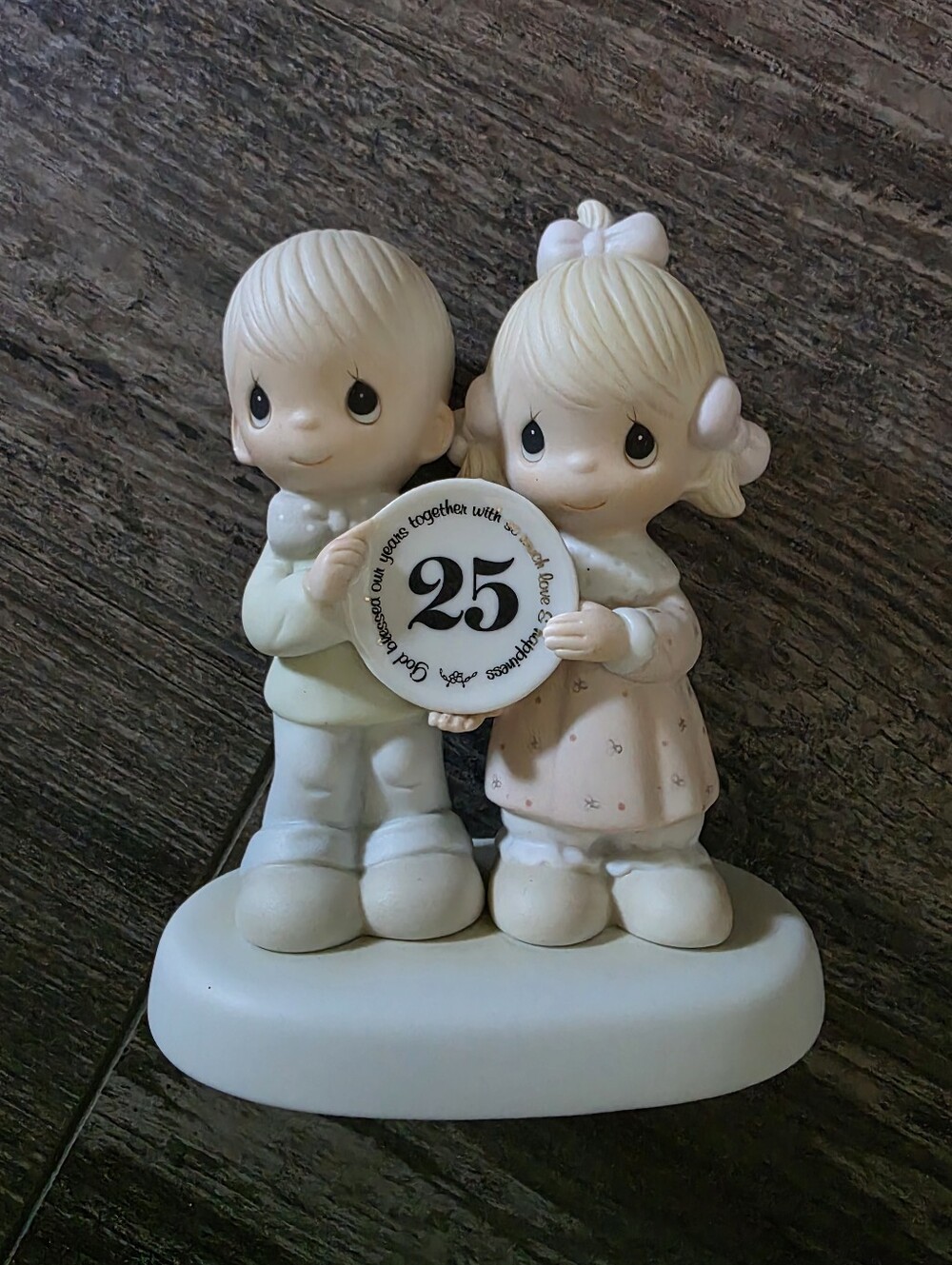 Precious Moments 25th Anniversary Figurine Couple